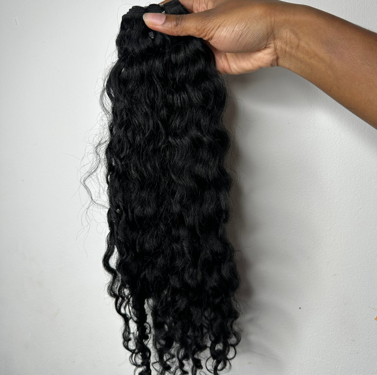 100% Real Human Hair Guarantee — Premium Hair Extensions Made From 100% Human Hair. No Adhesives, Lays Flat, Full Movement. Wefts provide a quick and natural way to get the fullness and length you are looking for.
